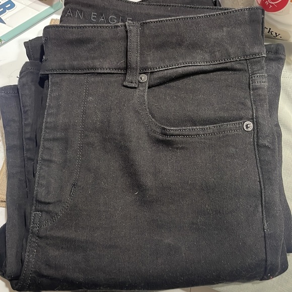 AE Next Level Super High-Waisted Flare Jean in Black Magic - Picture 7 of 7